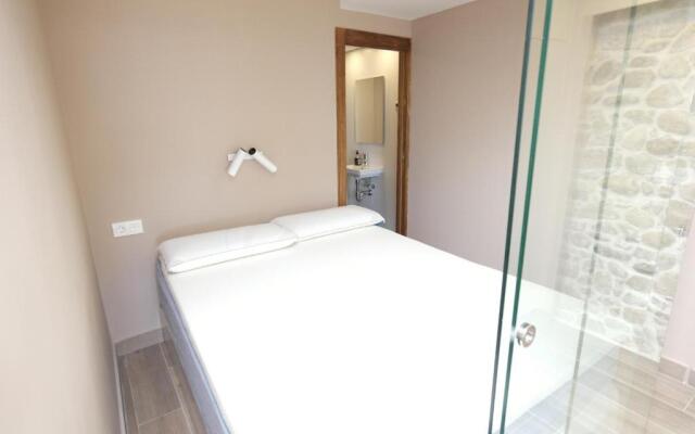 AR28-2, Bonito apartamento en primera línea