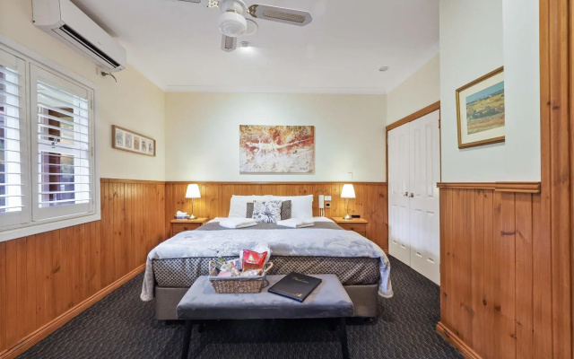 Forest Lodge Resort