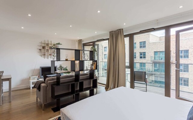 Gorgeous Studio Flat