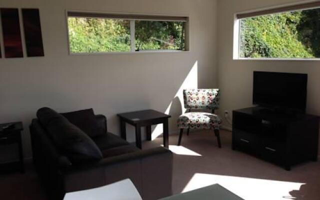 Seatoun Luxury Studio