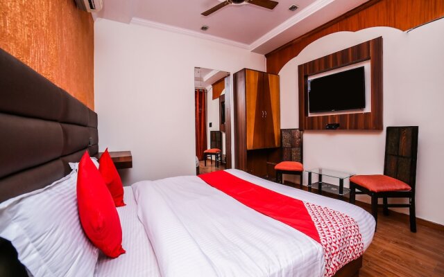 Hotel Royal Town By OYO Rooms
