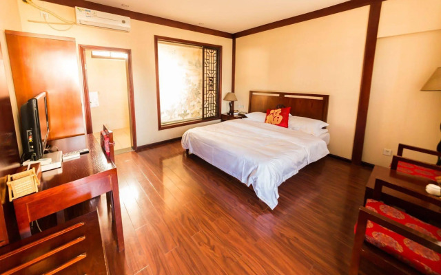 Dali Yinfeng Hotel