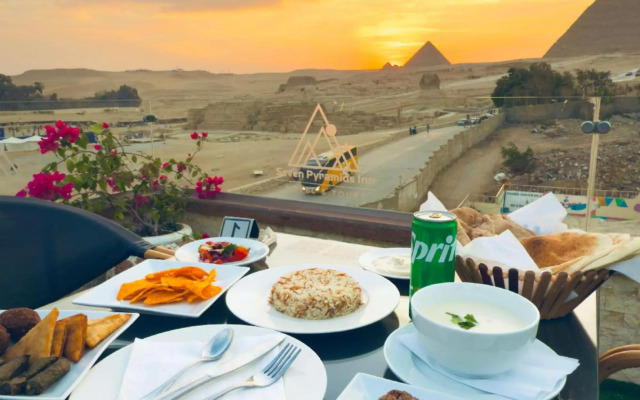 Pyramids Village Inn