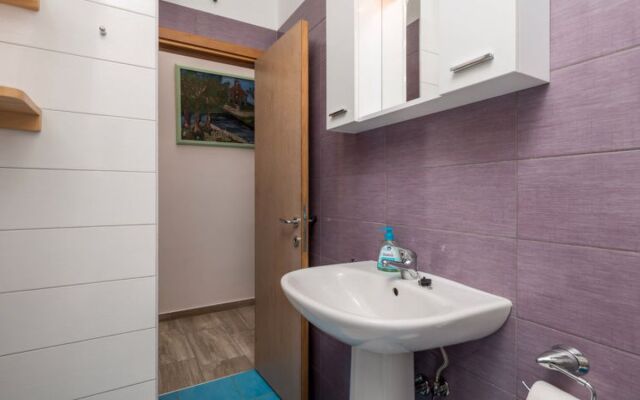Apartment Sandalj Pomarkku 41305