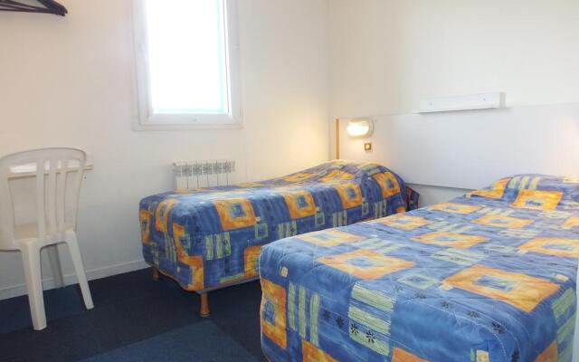 Alpha Hotel