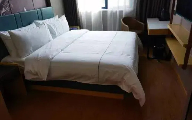 Magnotel Hotel (Shanghai Pudong Airport Lingkong Road Subway Station)
