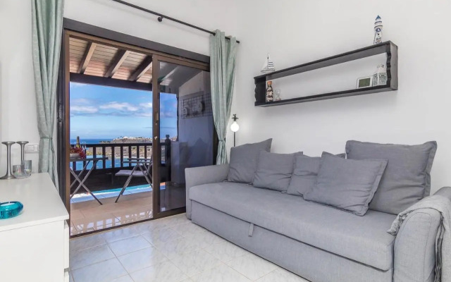 Sunset Dream Bungalow with balcony sea view.