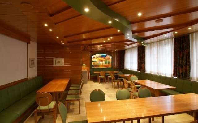 Hotel Thier