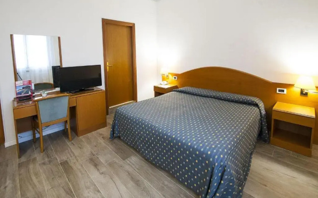 Hotel Italia