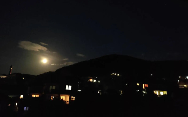 Sunset Delux Apartment