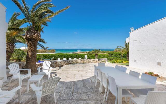2374 Villa Costa Merlata by Perle di Puglia