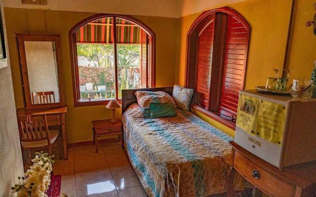 Fuego Mio Bed & Breakfast