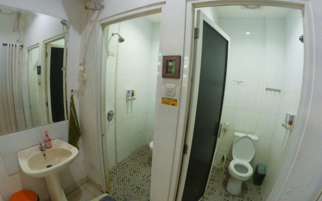 The Cabin Hotel
