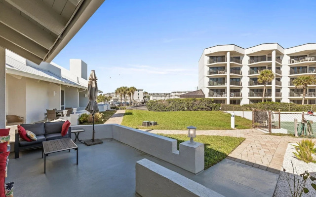 Sea Winds Condominiums C