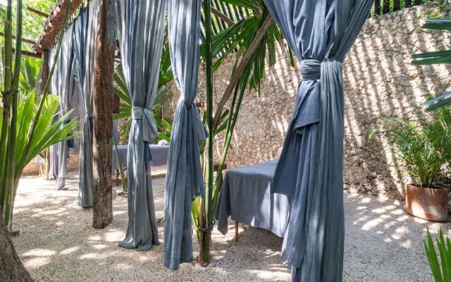 Japoneza Retreat Centro - Adults Only