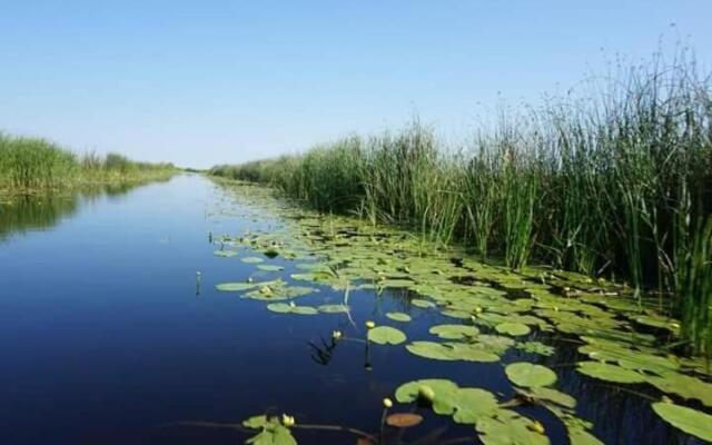 apartament 2 camere semidecomandat "LA GICU"