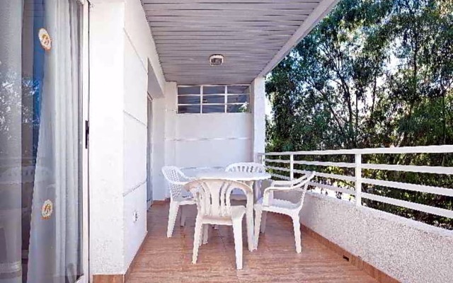 Royal Aptos