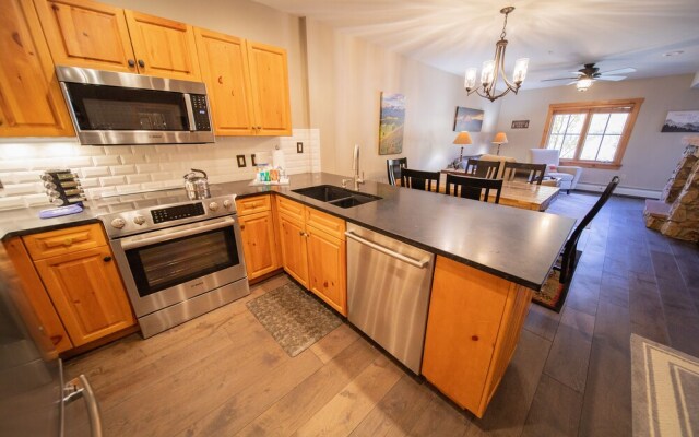 Expedition Station 8608