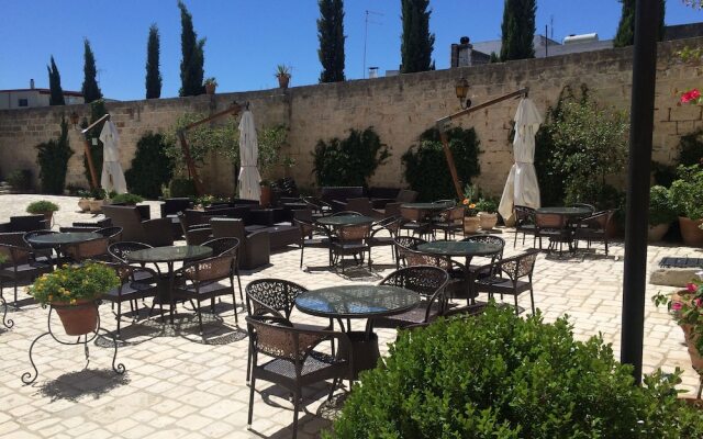 Castello Conti Filo Resort