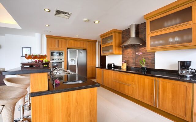 Dhevatara Residence