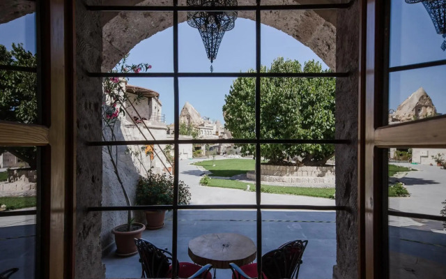 Lunar Cappadocia Hotel