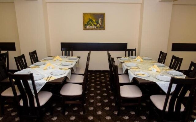 Hotel Maryiotis