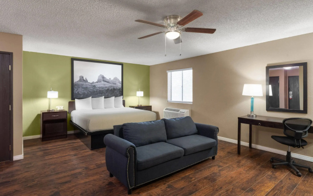 Super 8 by Wyndham Casa Grande