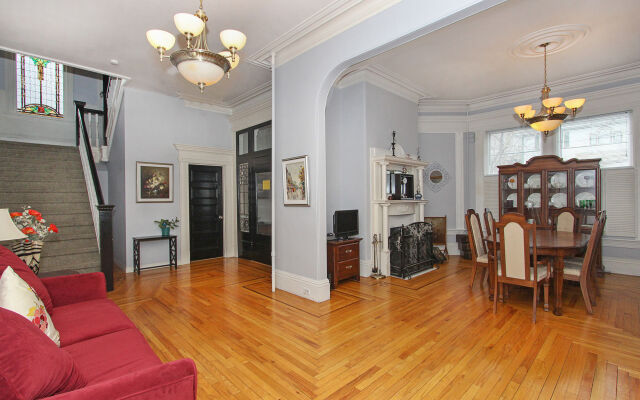 Cabot Boutique Hotel