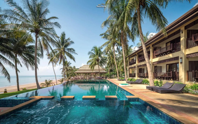 Bansaithong Beach Resort