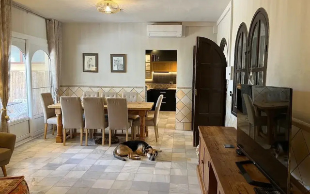 Villa Evelina 1 Minute to Beach Sleeps 8