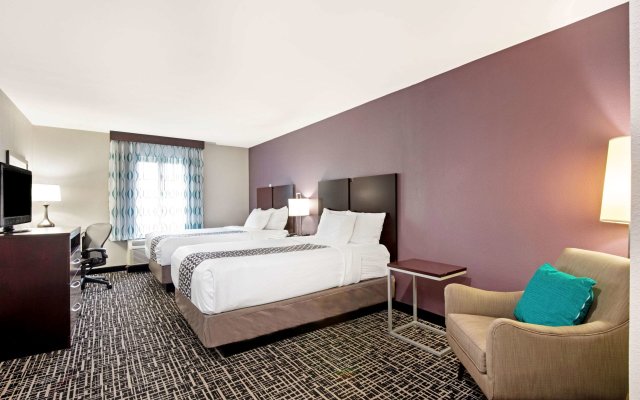 La Quinta Inn & Suites by Wyndham New Cumberland-Harrisburg