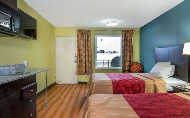 Royal Extended Stay Hotel