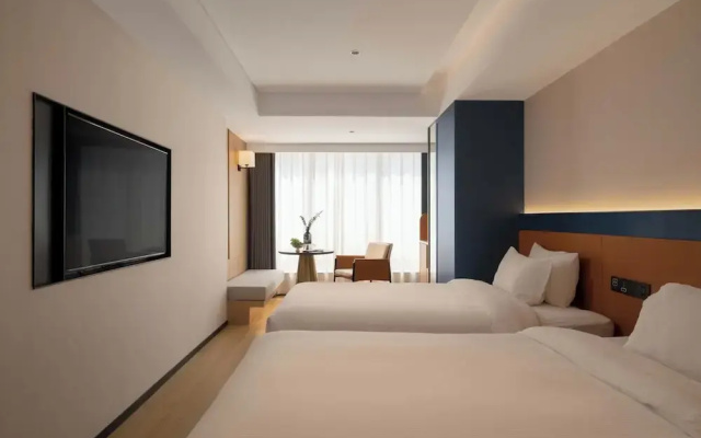 Chongqing Jiefangbei Jiayu Hotel