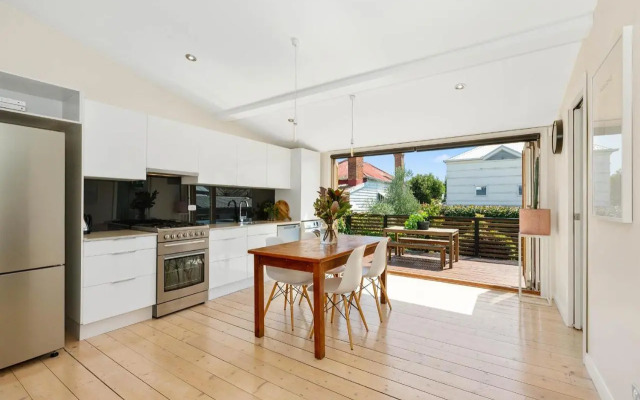 Geelong West Miner's Cottage