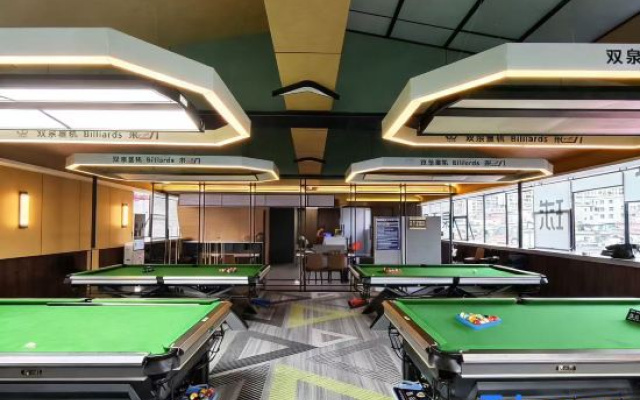 Jinzhi Shuangquan Hotel (Municipal People's Hospital) — 2-star hotel in Lincang