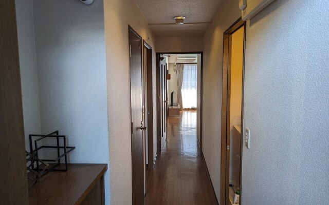 Pravafor Josai Apartment