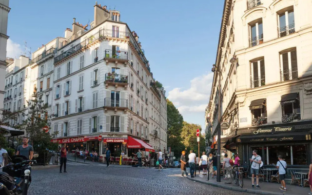 Studios Paris Bed & Breakfast - Le Jardin de Montmartre