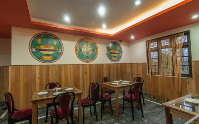 OYO 3571 Hotel Vajrakila