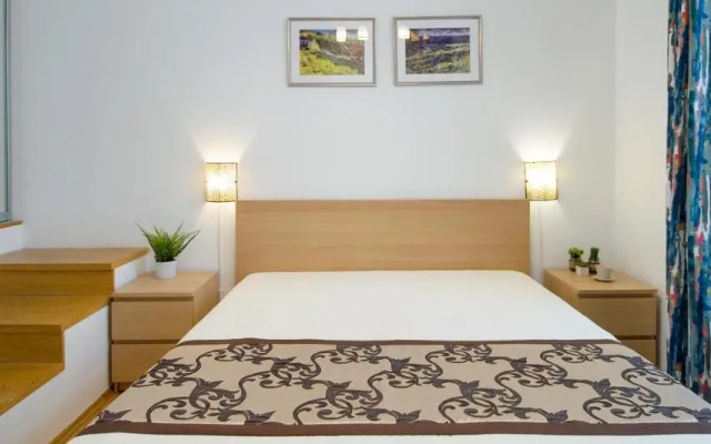 Modern Apartment Charvátova