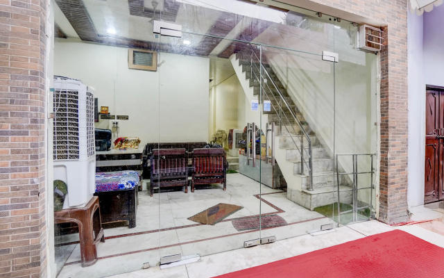 Super Hotel O Mathura Central Railway Junction Formerly Bhagwati Palace