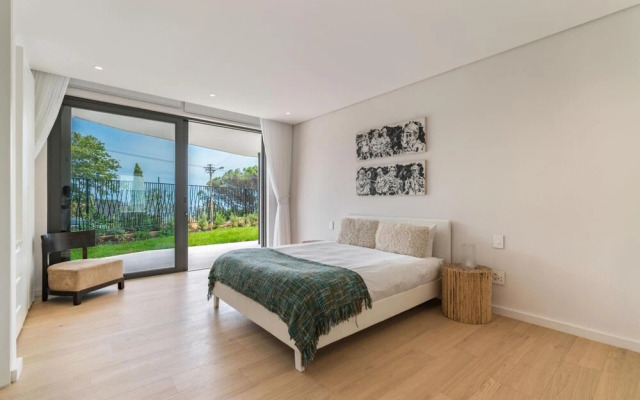 Casa Linea Villa in Camps Bay