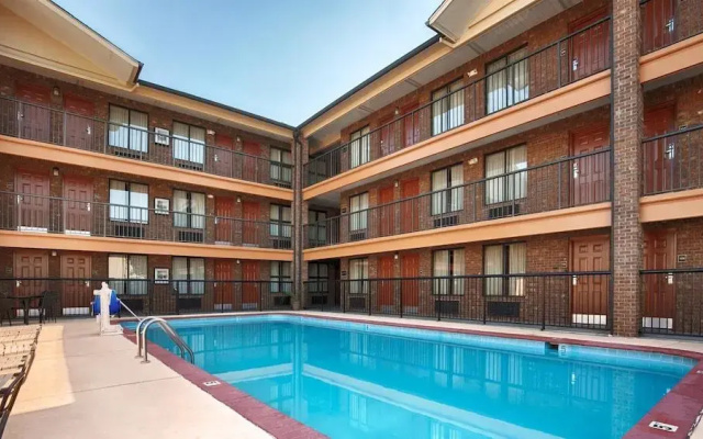 Best Western Fairwinds Inn