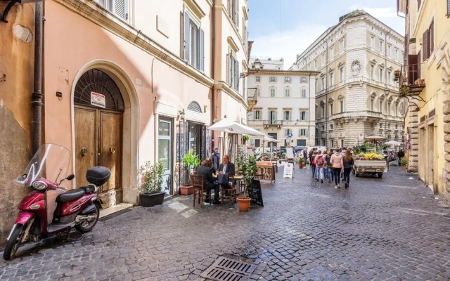 Navona Luxury Apartment