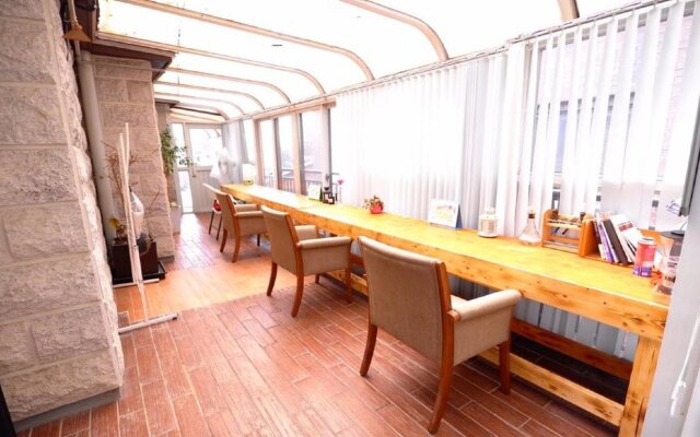 Lombard House - Hostel