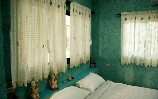 Sabaijit Resort