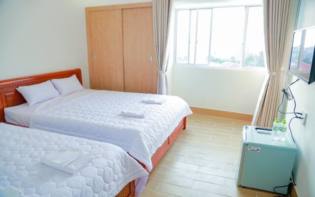 New Star Hotel