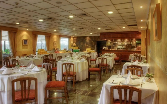 Hotel Diego De Almagro Aeropuerto