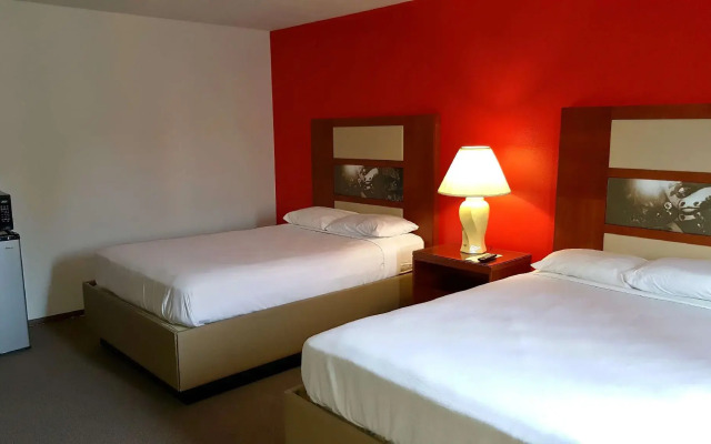 Country Hearth Inn Iron Mountain