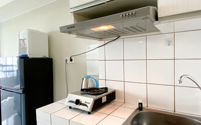 Modern Look Studio At Springlake Summarecon Bekasi Apartment