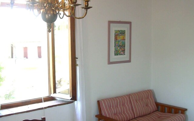 Tuscan Apartment on Winery Estate